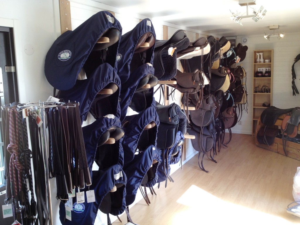 Stall Rustorp - Sadelbod 2